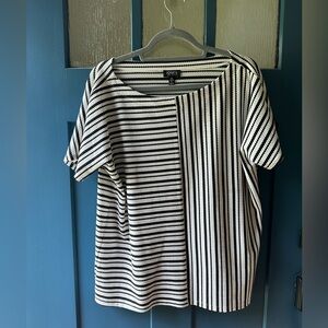 Jones New York Striped Shirt (Size Large)